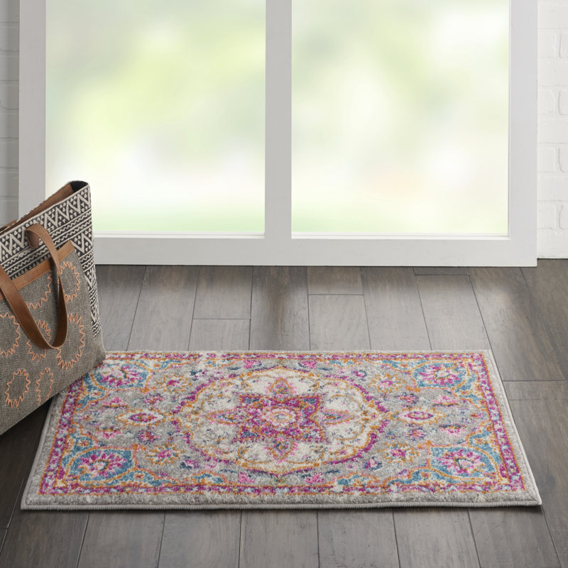Indoor Rug, Rectangle 1'10" x 2'10"