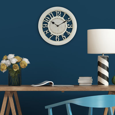 Horloge à quartz 11,5 po