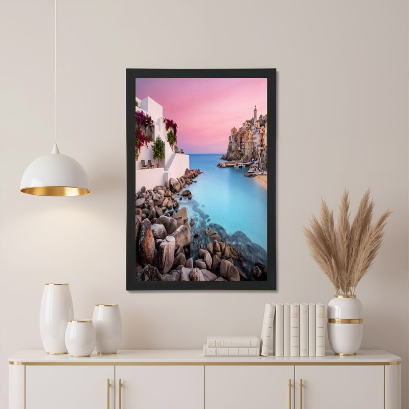 Art mural sur toile bord de mer avec bâtiments blancs et ciel coucher de soleil rose, H 28 po x l 40 po
