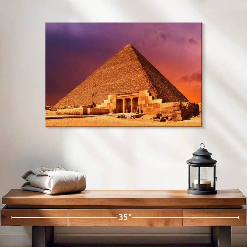 Lilie, pyramide égyptienne antique, H 16 po x l 24 po