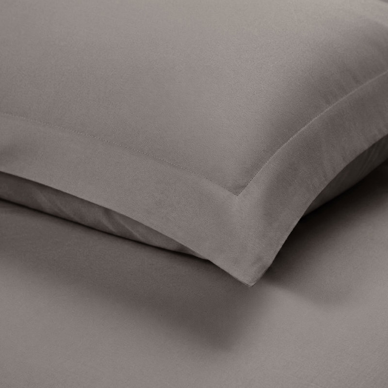 1200 Thread Count Cotton-Polyester Blend Solid Sateen Weave 3-Piece Duvet Cover Set, Full/Queen+ 2 Shams, Gray