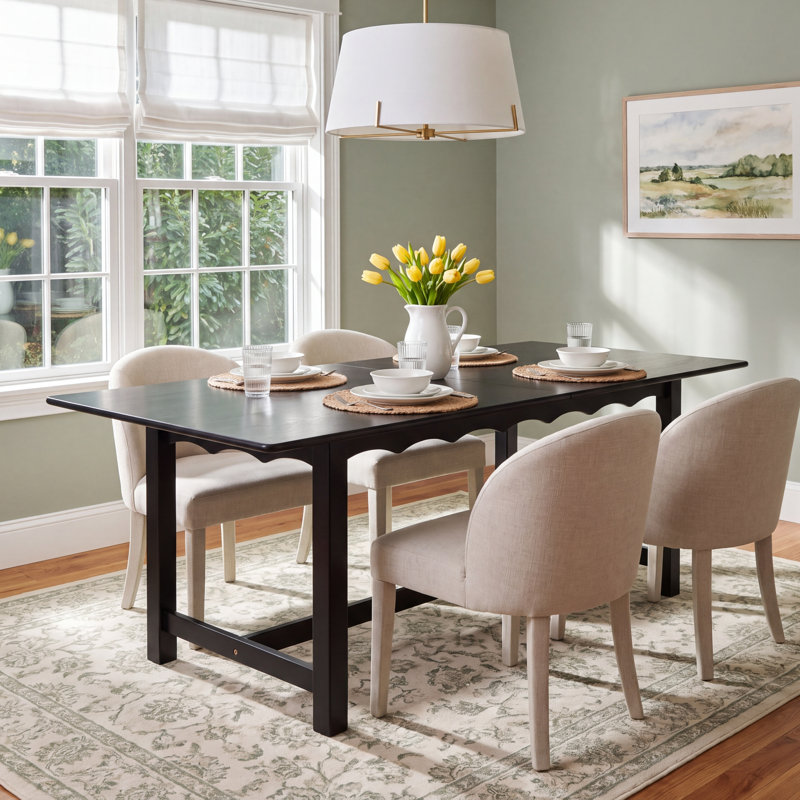 Catana Extendable Dining Table, Black