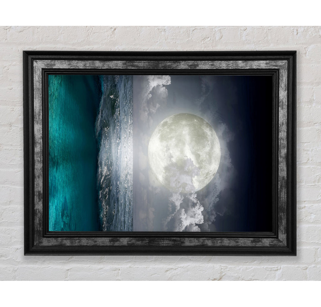 Gerahmtes Leinwandbild Perfect Moon Ocean