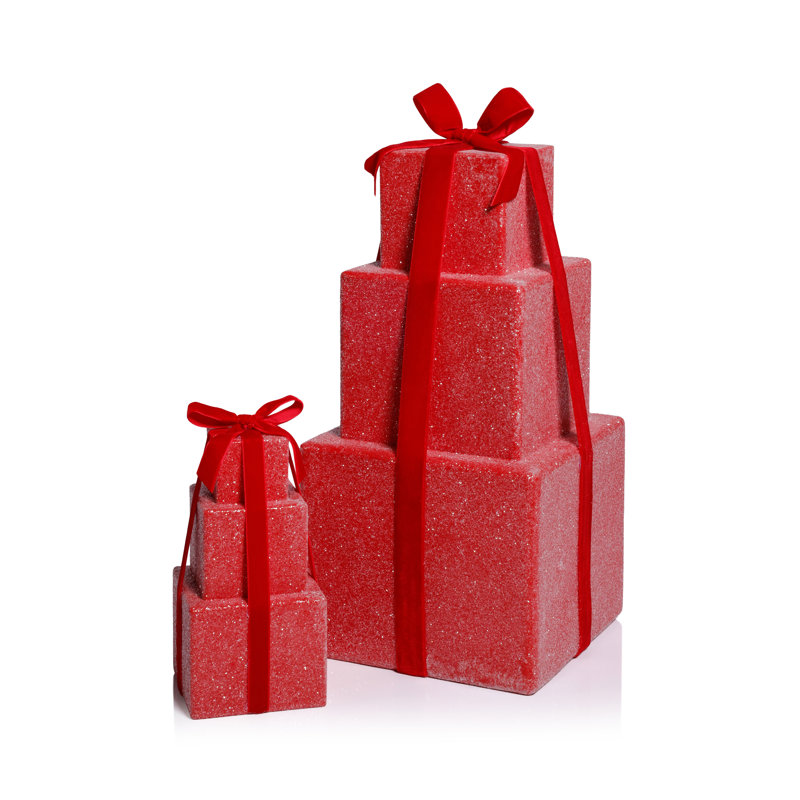 Figurine Stacked Presents, H 8,5 po x l 4 po x P 4 po, Rouge