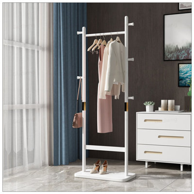 Portemanteaux en bois massif avec assemblage facile et esthétique naturelle pour la chambre à coucher, l'entrée et le salon
