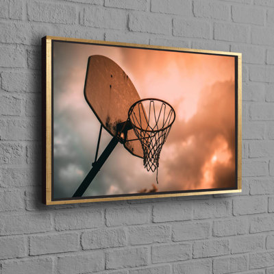Les suspensions murales à thème sportif de basketball sont le cadeau parfait pour les amateurs de basketball.
