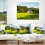 Coussin Alone Farmhouse in Meadow