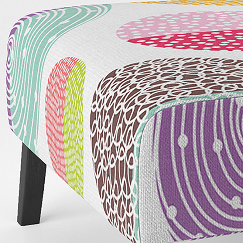 Fauteuil de chambre rembourré multicolore à motif de cercles multicolores