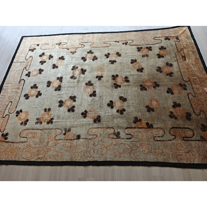 Warm Cream Color Antique Floral Pattern Mongolian Wool Pile Area Rug