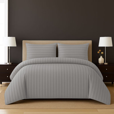 4-Piece Striped High Quality Duvet Cover Set with Fitted Sheet & 2 Pillowcases 