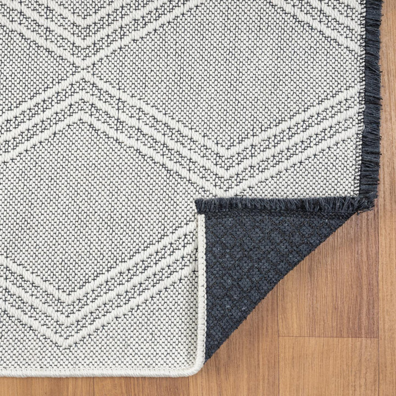 Modern Farmhouse Diamond Pattern Non-Slip Washable Rug, Rectangle 8' x 10'