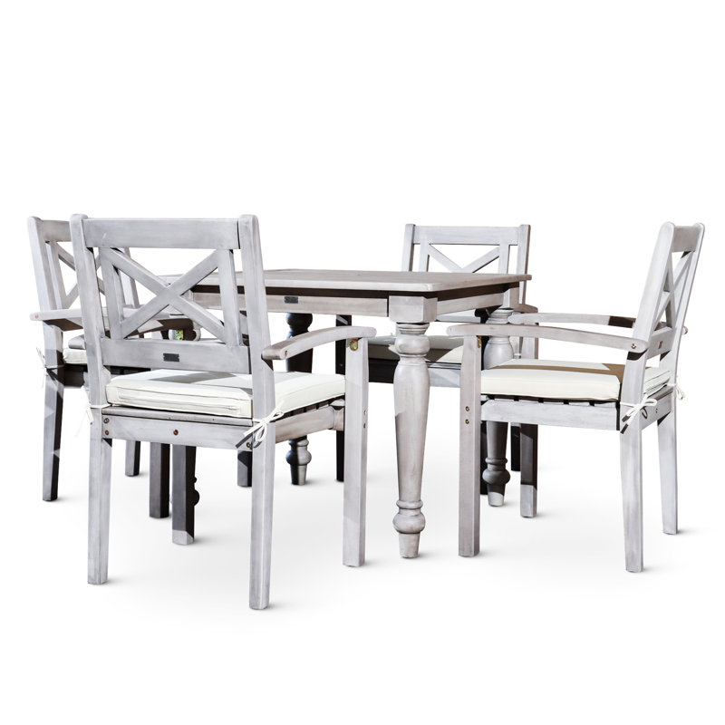 Chaise carrée pour l'extérieur avec matériaux et design gris argenté pour une expérience agréable