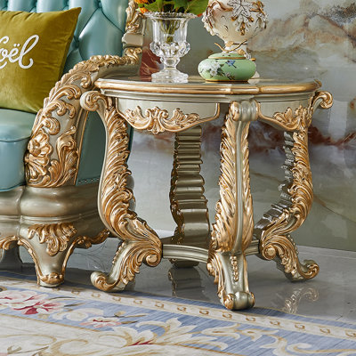 Table basse en bois massif