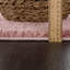 Tapis rose tissé à la machine Tacarra-884380554