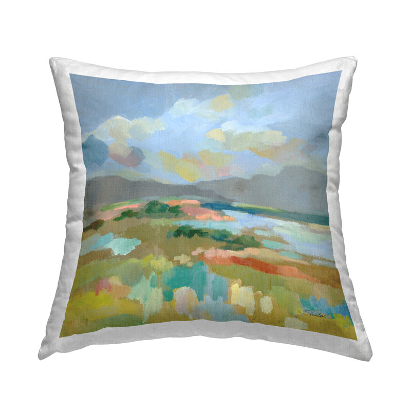 Conception de coussin imprimé Mountain Meadow par Silvia Vassileva