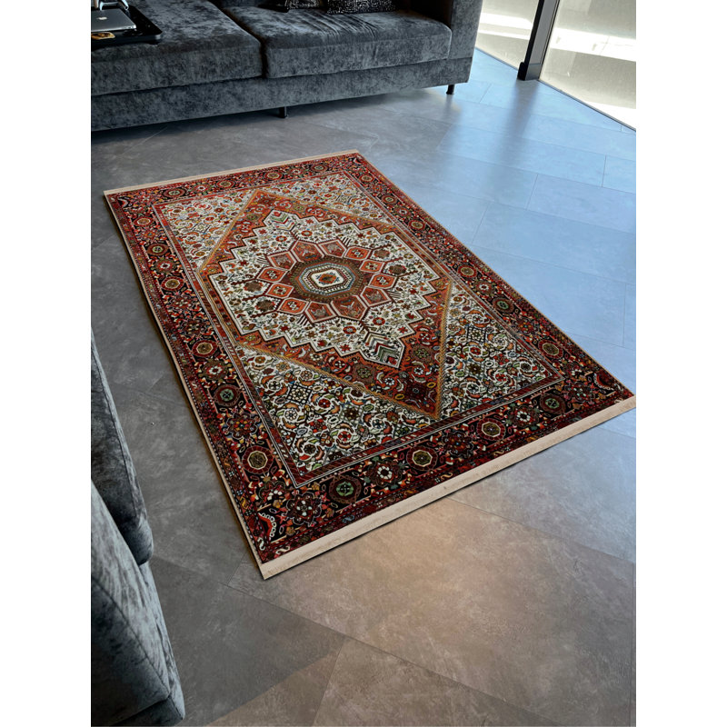 Tapis rectangulaire Debrodie, Rectangle 5 pi 2 po x 7 pi 7 po
