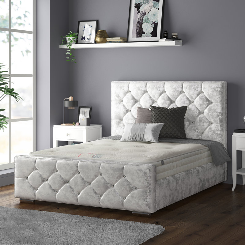 Farallones Upholstered Bed, Silver, Super King (6')