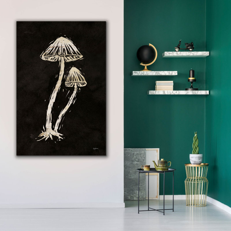 «Mystical Halloween Mushroom 2» par Mary Urban, art mural sur toile, H 60 po x l 40 po x P 1,5 po
