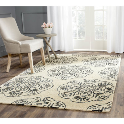 Bella Hand Tufted Wool Damask Rug