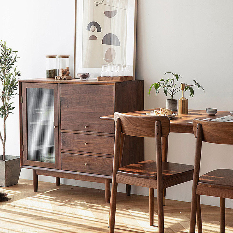 Buffet simple avec rangement