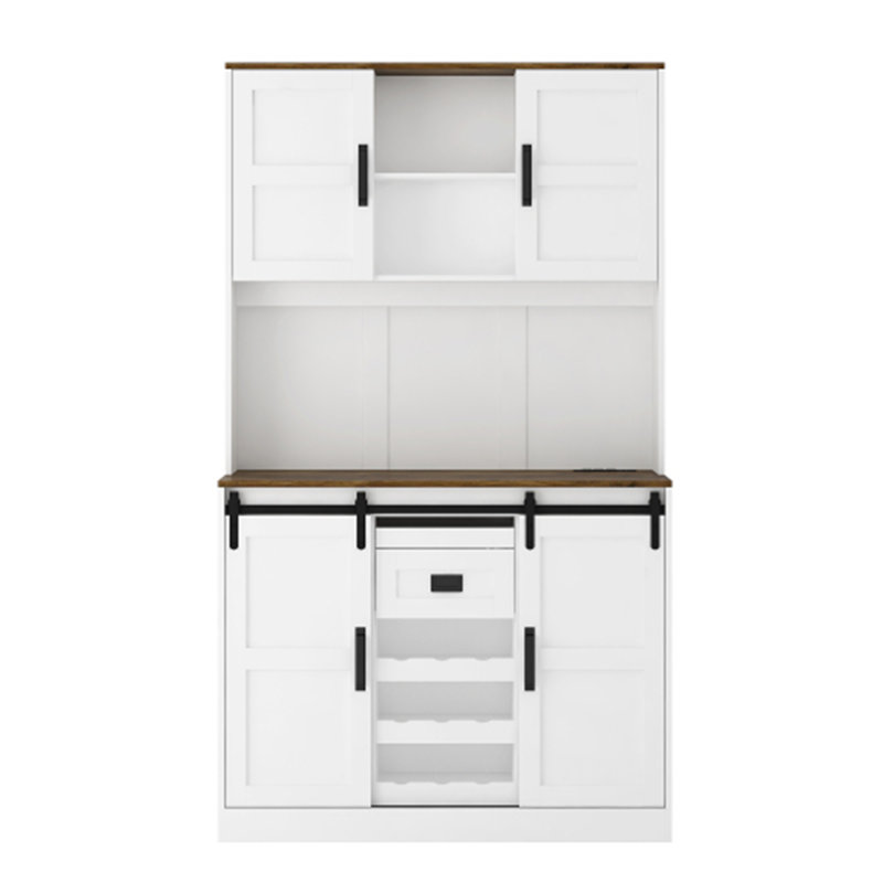 Bar ferme avec porte de grange coulissante, grande table basse BuffetRustic