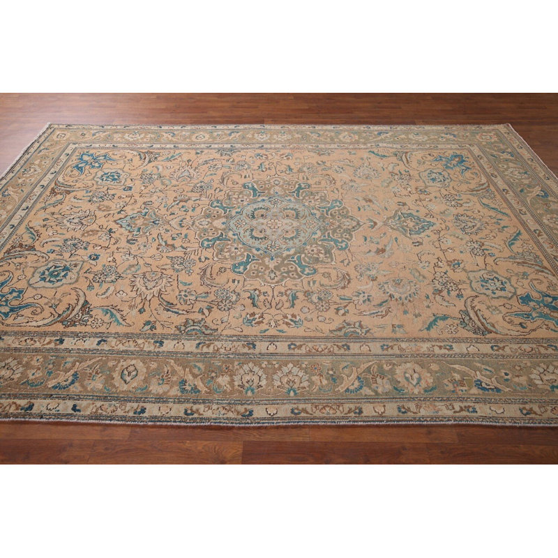 Tapis traditionnel floral 7 x 10