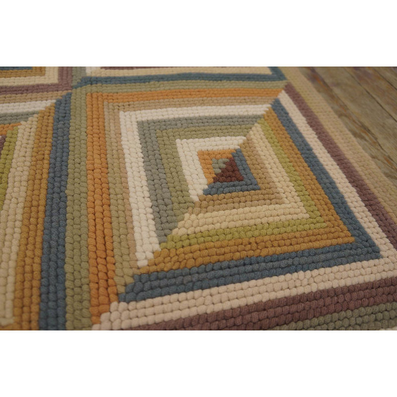 American Hooked Area Rug 6' x 9'