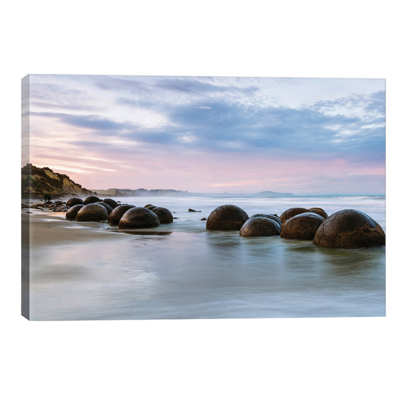 Matteo Colombo - Wrapped Canvas Print, 66.04 cm H x 45.72 cm W x 3.175 cm D