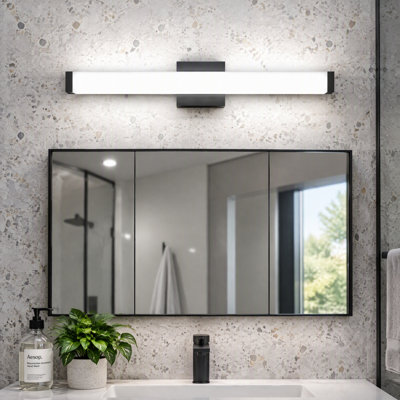 Applique murale moderne de salle de bain avec barre DEL intégrée, 24 po, noir mat, résistante à l'humidité