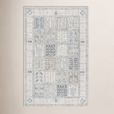 Hand-Tufted Geometric Wool Rug