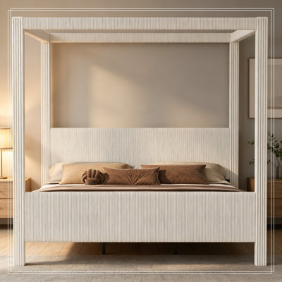 Très grand lit à plateforme tapissier avec pavillon et tête de lit Duffos
