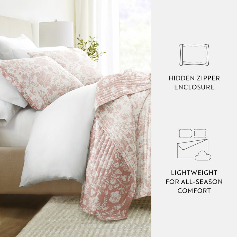 Blue Twin Reversible Microfiber Quilt Set