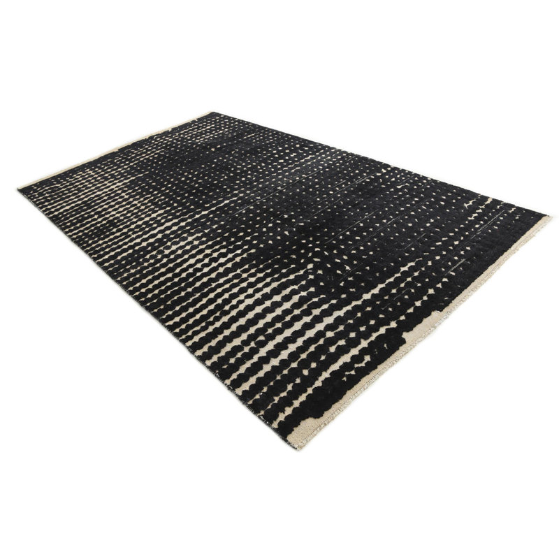 Tapis noir 7 x 7 po Philip