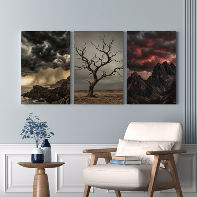 Ensemble de 3 toiles murales représentant un paysage dramatique avec un ciel orageux et un arbre solitaire