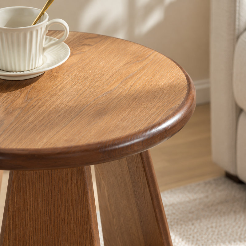 Table d'appoint ronde en bois 15,7 pouces avec trois pieds inclinés, table d'appoint en bois naturel pour le salon