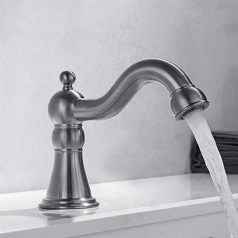 Robinet sans contact commercial en nickel brossé Napoli pour les salles de bain modernes