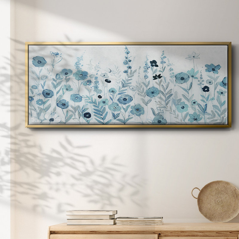 Endless Field of Blue - toile encadrée, H 12 po x l 30 po