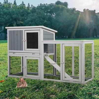 Poulailler en bois avec 1 plateau amovible et 3 portes verrouillables pour l'intérieur et l'extérieur, gris et blanc