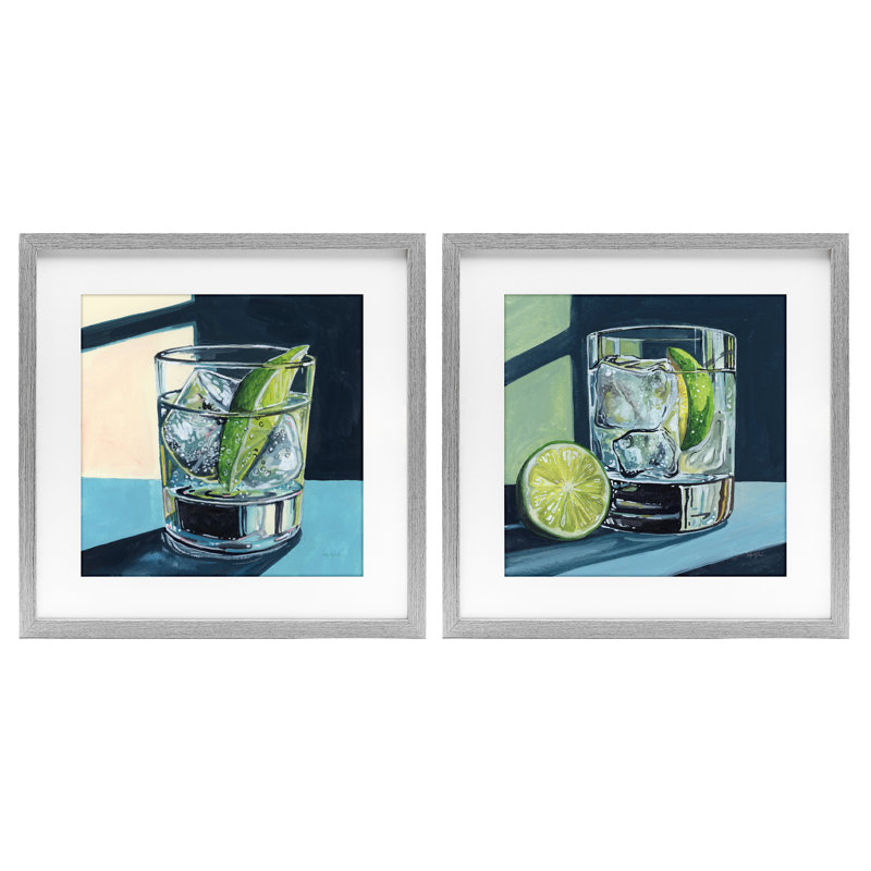 Ensemble de 2 tasses à cocktail Strong Gin Tonic Cocktail, par Kate Jarvik Birch, H 16 po x l 16 po, Cadre de ferme gris