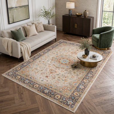 Tapis décoratif ivoire pour une décoration intérieure élégante et une utilisation durable dans les endroits très passants