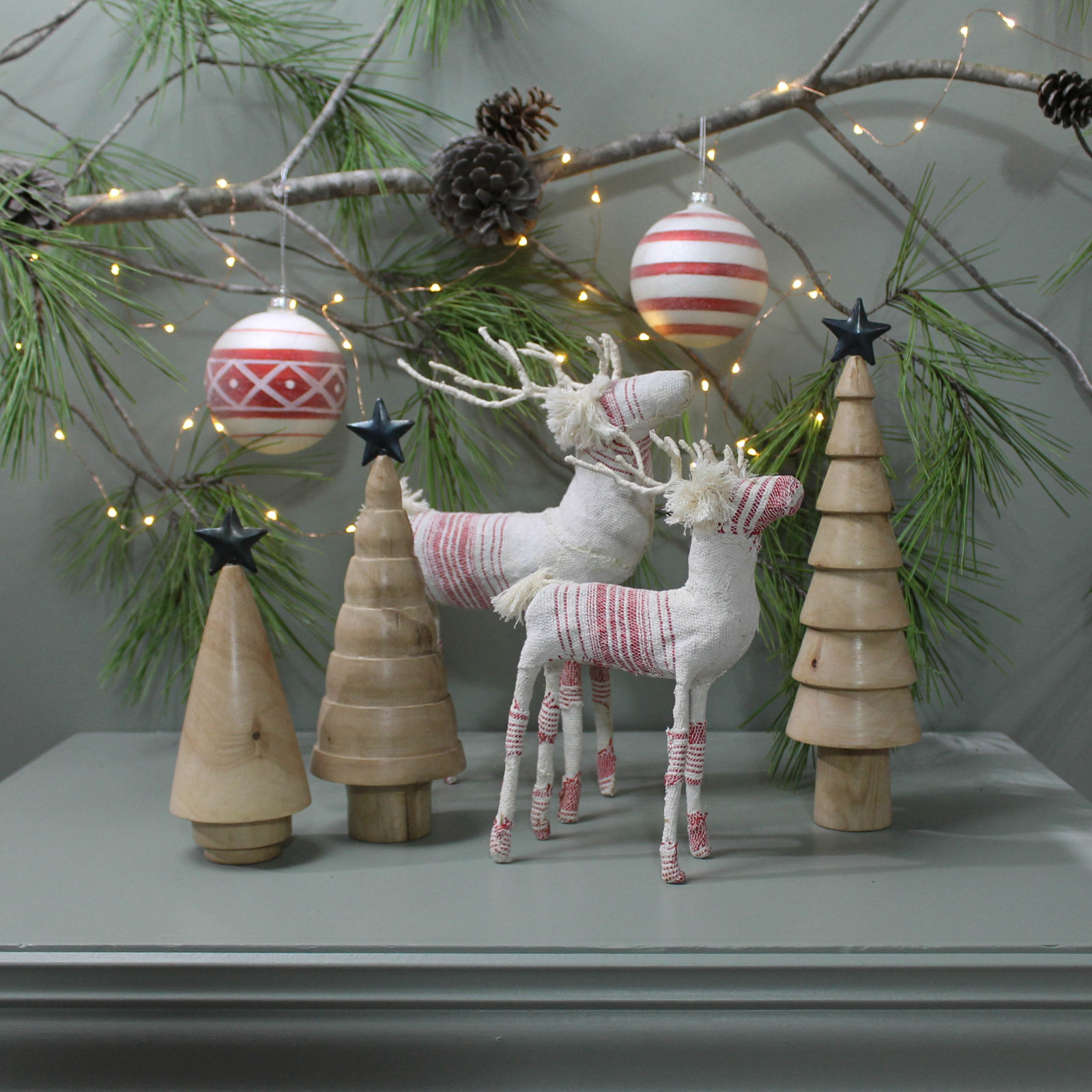Handmade Mango Wood Tabletop Tree