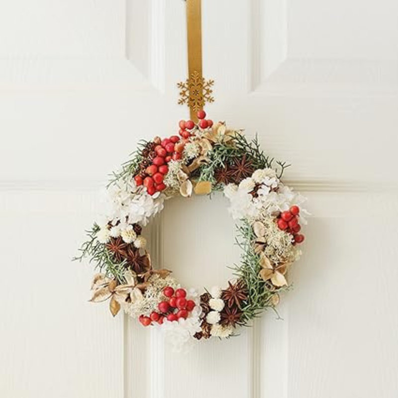 Aldea Metal Christmas Decoration