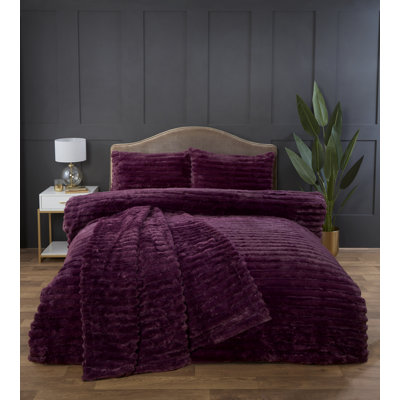 Aliyat Polyester Bedding with Pillowcases Included