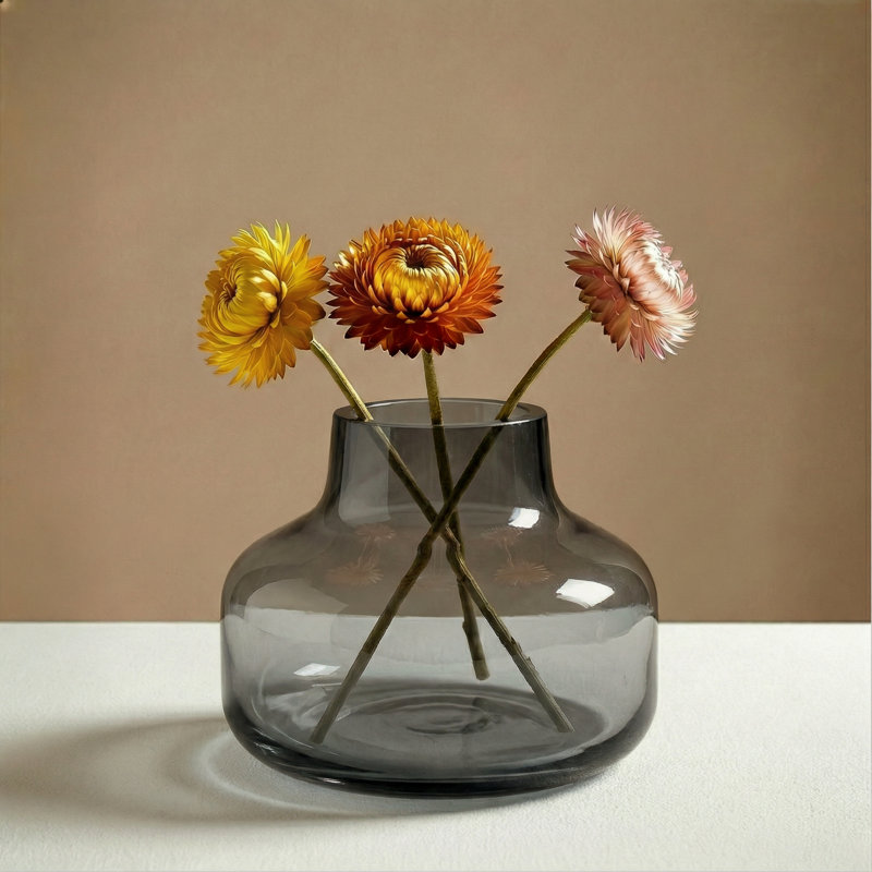 Vase de table en verre soufflé à la main 4 "Aquista, gris