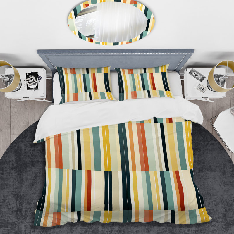 Sleek Midcentury Stripes I Striped Duvet Cover, King Duvet Cover + 2 King Shams