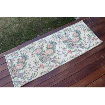 Authentique petit tapis turc rétro Anatolian beige pour l'entrée - fait de laine et idéal comme tapis