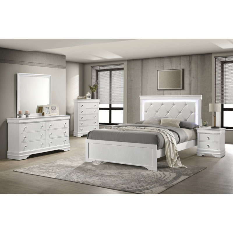 Grand lit rembourré Blaze de style moderne fabriqué avec une tête de lit à DEL et du bois blanc
