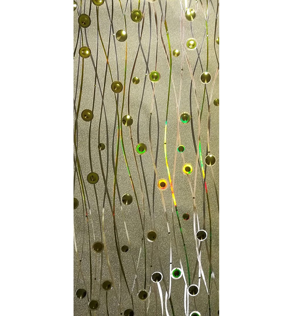 Strattenborough 18' L x 18" W Paintable Peel and Stick Wallpaper Roll Ivy Bronx 