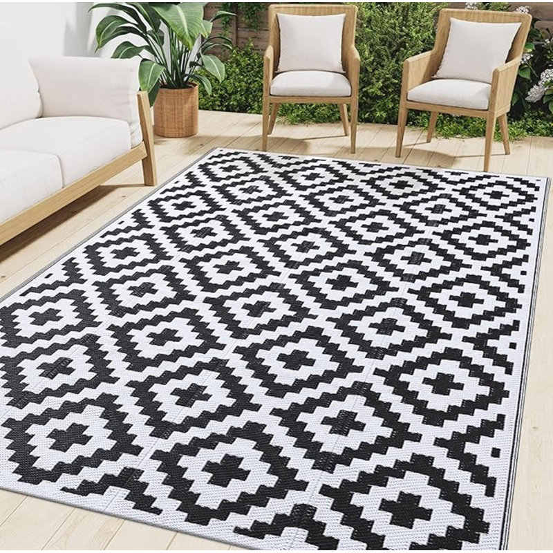 Waterproof Outdoor Rug 5X8 Ft, Reversible Plastic Straw Patio Camping Rugs, Outdoor Indoor RV Mat Carpet For Patio, Outside Entry, Backyard, Deck, Bench, Picnic, Camper, Black & White