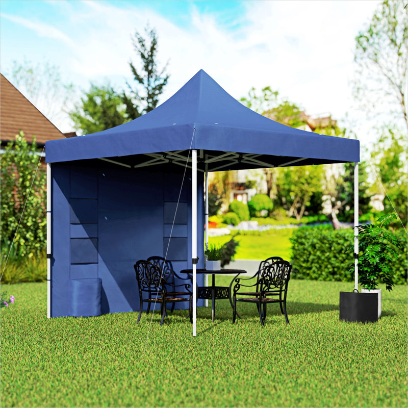 Auvent combinant une structure en métal et un design pliable avec un design réglable et un auvent extérieur bleu classique